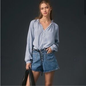 Anthropologie Cloth & Stone Light Blue Raglan Blouse Size Medium